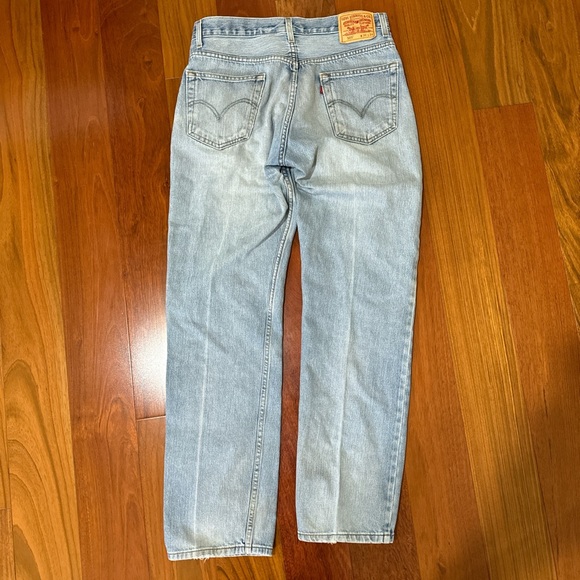 Levi’s 505 Regular Fit Light Blue Jeans - Picture 2 of 3